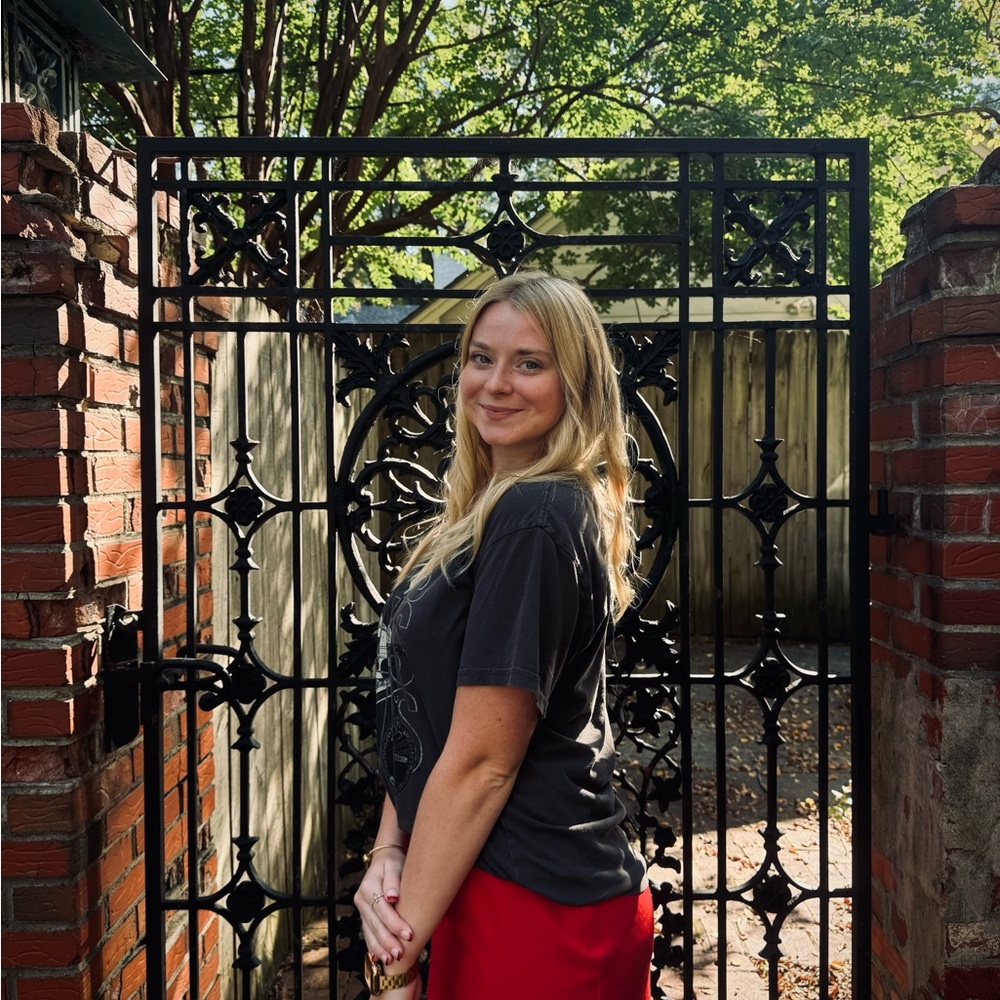 Meet your Posher, Hannah
